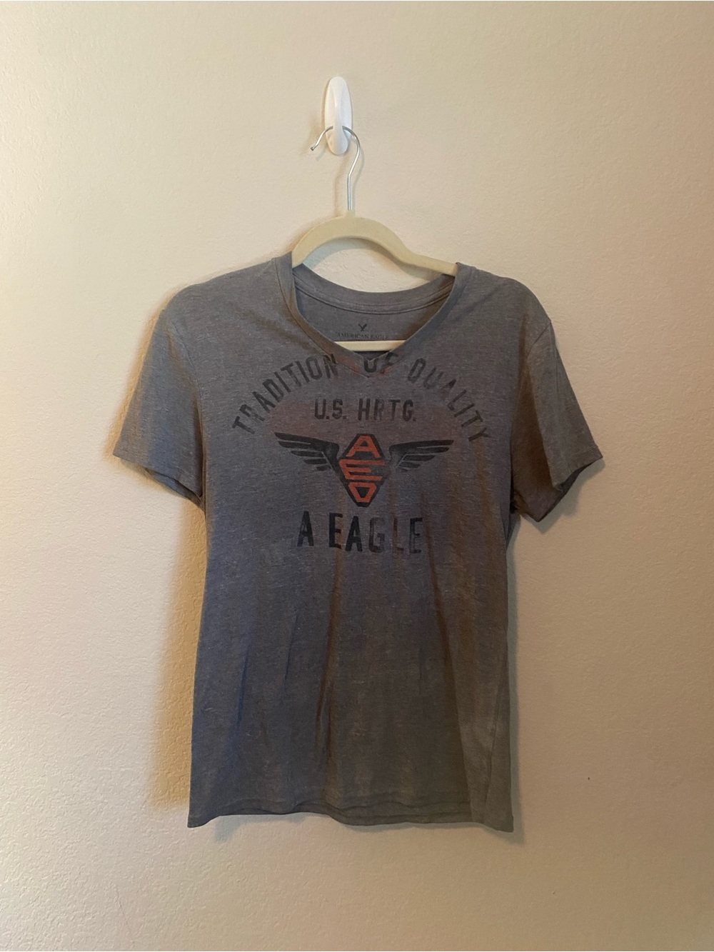 American Eagle Outfitters Gray Short Sleeve Logo Tee with Orange Accent